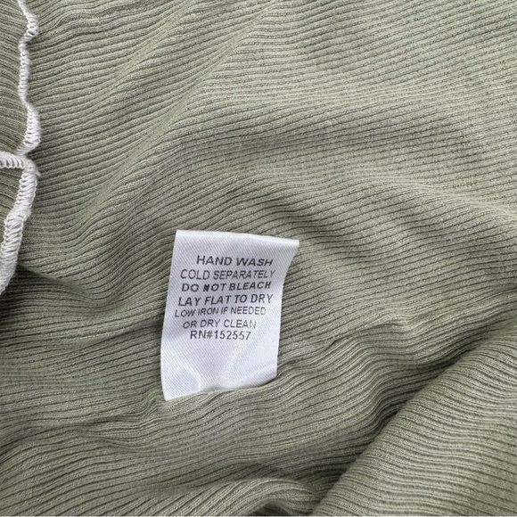 Isalis Emily Lettuce Hem Dress in Sage Size Medium - Picture 7 of 10